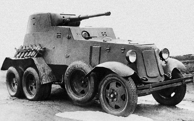 Броня на колесах. История советского бронеавтомобиля 1925-1945 гг. Броня на колесах. История советского бронеавтомобиля 1925-1945 гг.