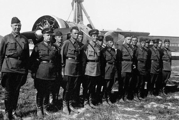Иллюстрация к книге — Утерянные победы советской авиации [i_098.jpg]