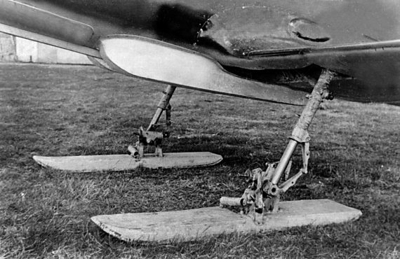 Иллюстрация к книге — Утерянные победы советской авиации [i_217.jpg]