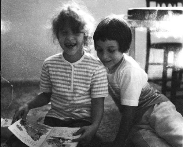 Иллюстрация к книге — Как говорить, чтобы маленькие дети вас слушали. Руководство по выживанию с детьми от 2 до 7 лет [i_001.jpg]