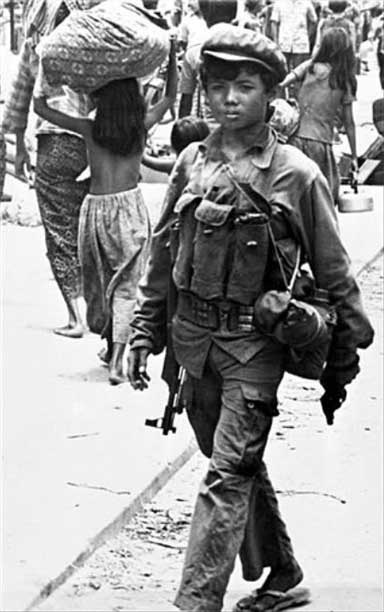 Иллюстрация к книге — Пол Пот. Камбоджа – империя на костях? [i_023.jpg]