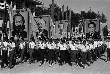 Иллюстрация к книге — Пол Пот. Камбоджа – империя на костях? [i_024.jpg]