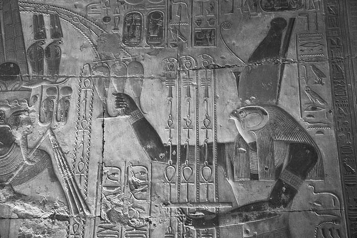 Иллюстрация к книге — Наска. Гигантские рисунки на полях [any2fbimgloader116.jpg]