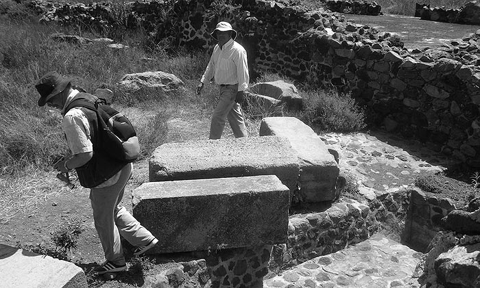 Иллюстрация к книге — Пирамиды. Загадки строительства и назначение [any2fbimgloader78.jpg]