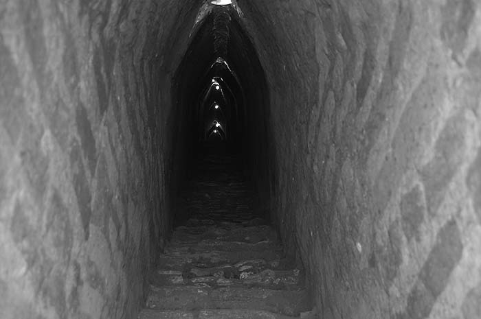 Иллюстрация к книге — Пирамиды. Загадки строительства и назначение [any2fbimgloader82.jpg]