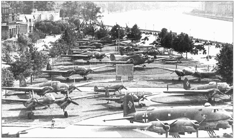 Иллюстрация к книге — Немецкий след в истории отечественной авиации [i_138.jpg]