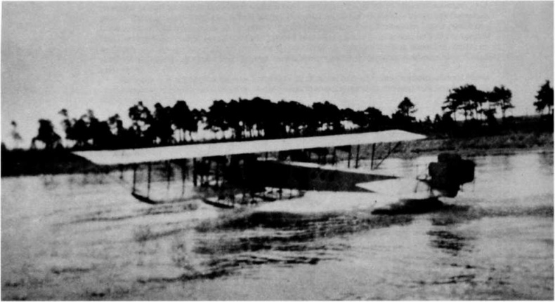 Иллюстрация к книге — &quot;Илья Муромец&quot;. Гордость русской авиации [i_001.jpg]