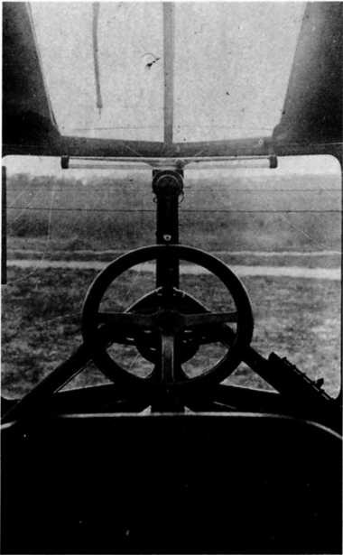 Иллюстрация к книге — &quot;Илья Муромец&quot;. Гордость русской авиации [i_123.jpg]