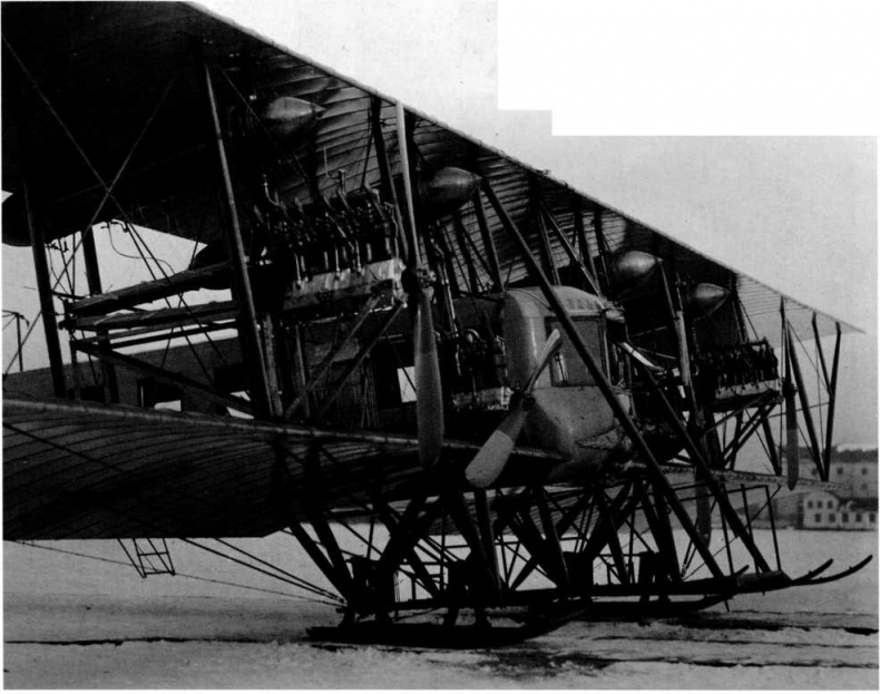 Иллюстрация к книге — &quot;Илья Муромец&quot;. Гордость русской авиации [i_212.jpg]