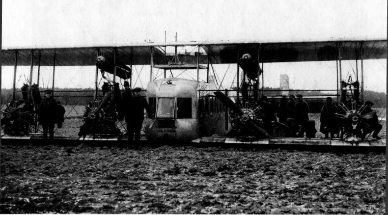 Иллюстрация к книге — &quot;Илья Муромец&quot;. Гордость русской авиации [i_214.jpg]