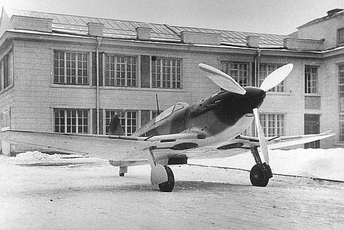 Иллюстрация к книге — 1941. &quot;Сталинские соколы&quot; против Люфтваффе [autogen_ebook_id105.jpg]
