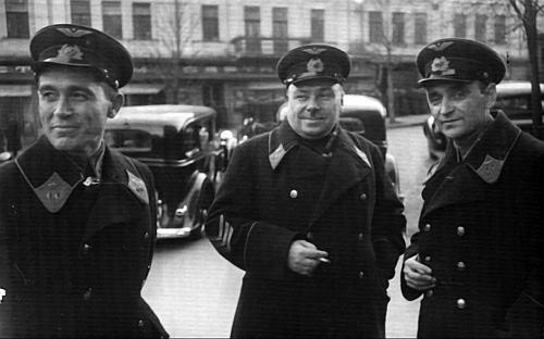 Иллюстрация к книге — 1941. &quot;Сталинские соколы&quot; против Люфтваффе [autogen_ebook_id161.jpg]