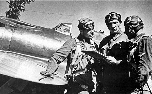 Иллюстрация к книге — 1941. &quot;Сталинские соколы&quot; против Люфтваффе [autogen_ebook_id256.jpg]