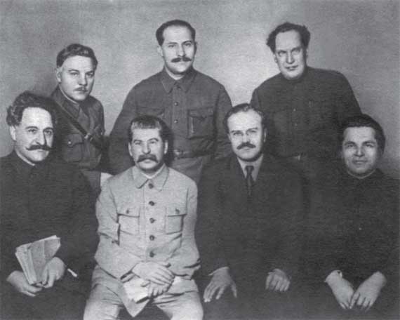 Иллюстрация к книге — Российская история в лицах [i_143.jpg]