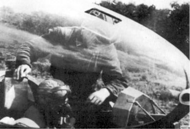 Иллюстрация к книге — Me 163 &quot;Komet&quot; – истребитель &quot;Летающих крепостей&quot; [i_042.jpg]