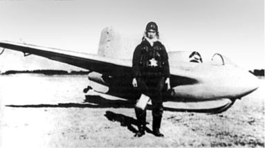Иллюстрация к книге — Me 163 &quot;Komet&quot; – истребитель &quot;Летающих крепостей&quot; [i_108.jpg]