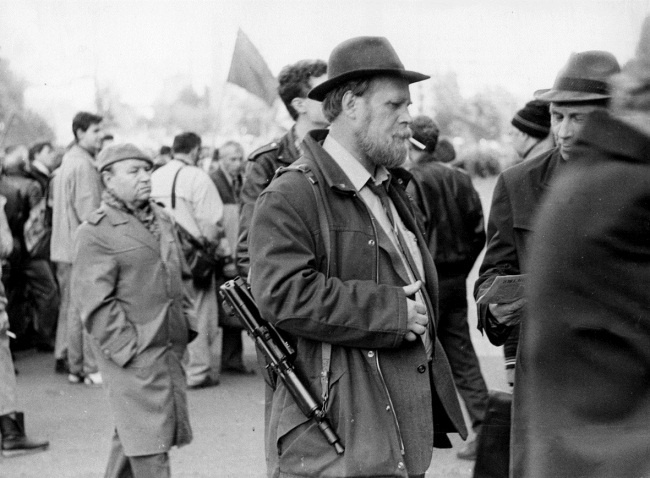 Иллюстрация к книге — Жертвы Черного Октября. 1993 [i_045.jpg]