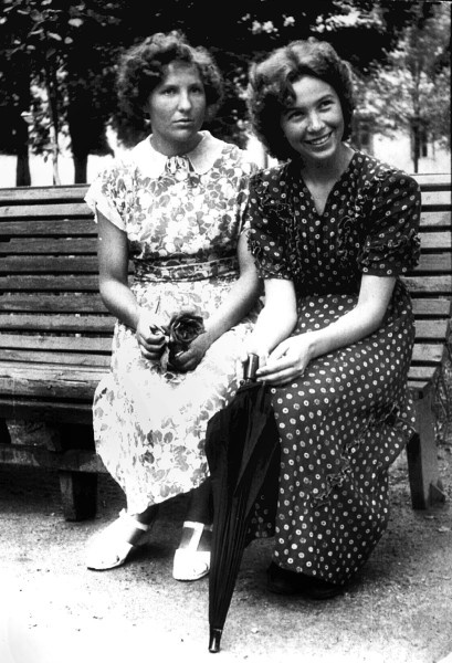 Иллюстрация к книге — Горбачев. Его жизнь и время [i_012.jpg]