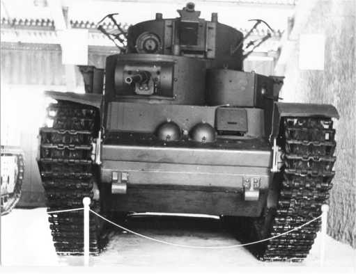 Советский тяжелый танк Т-35. "Сталинский монстр" Советский тяжелый танк Т-35. "Сталинский монстр"