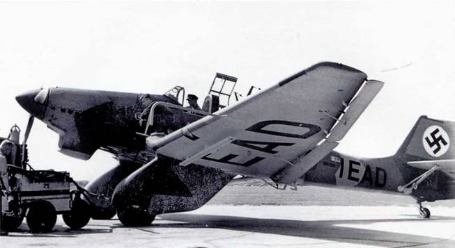 Иллюстрация к книге — Юнкерс Ju-87 1936-1945 [pic_16.jpg]