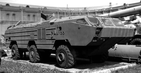 Иллюстрация к книге — Секретные автомобили Советской Армии [_120.jpg]