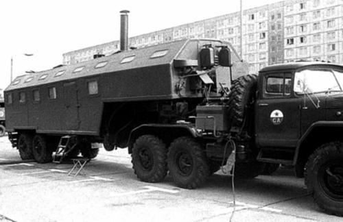 Иллюстрация к книге — Секретные автомобили Советской Армии [_24.jpg]