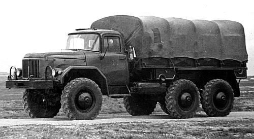 Иллюстрация к книге — Автомобили Советской Армии 1946-1991 [_181.jpg]