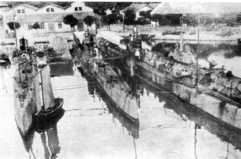 Иллюстрация к книге — Подводные лодки типа “Барс” (1913-1942) [pic_140.jpg]