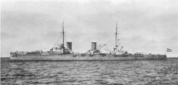 Иллюстрация к книге — Линейные крейсера “Фон дер Танн”, “Мольтке”, “Гебен” и “Зейдлиц”. 1907-1918 гг. [any2fbimgloader101.jpg]