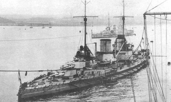 Иллюстрация к книге — Линейные крейсера “Фон дер Танн”, “Мольтке”, “Гебен” и “Зейдлиц”. 1907-1918 гг. [any2fbimgloader119.jpg]