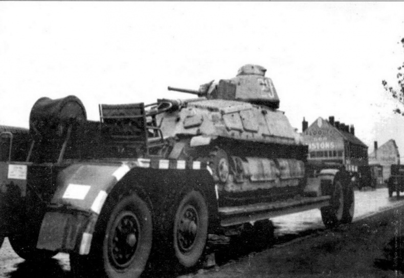Иллюстрация к книге — Транспортёры танков 1930 -1940 гг. [img_46.jpg]