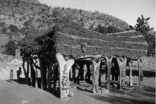 Иллюстрация к книге — Боги с небес [i_093.jpg]