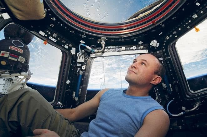 Иллюстрация к книге — Можно ли забить гвоздь в космосе и другие вопросы о космонавтике  [i_122.jpg]