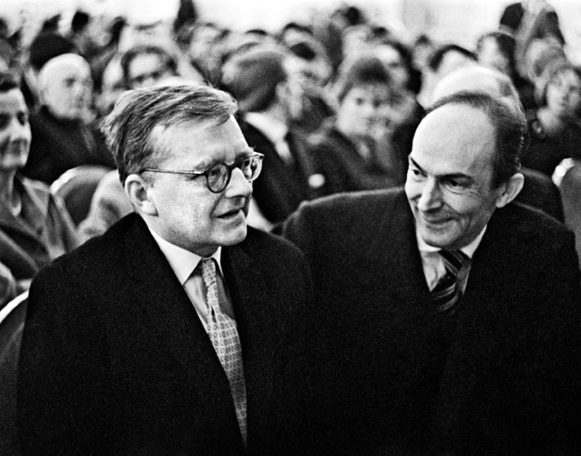 Иллюстрация к книге — Шостакович. Жизнь. Творчество. Время [i_103.jpg]