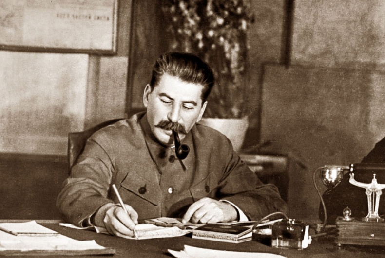 Иллюстрация к книге — Цель жизни. Записки авиаконструктора [i_296.jpg]
