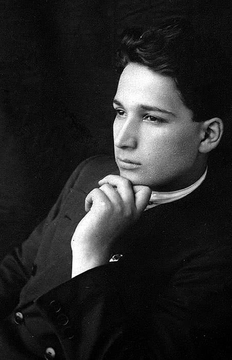 Иллюстрация к книге — Собибор / Послесловие [i_009.jpg]