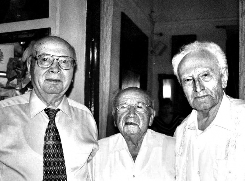 Иллюстрация к книге — Собибор / Послесловие [i_111.jpg]