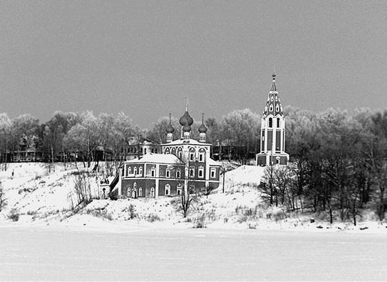 Иллюстрация к книге — Путешествие из Москвы в Ярославль. Москва – Сергиев Посад – Переславль-Залесский – Ростов Великий – Ярославль [_136.jpg]