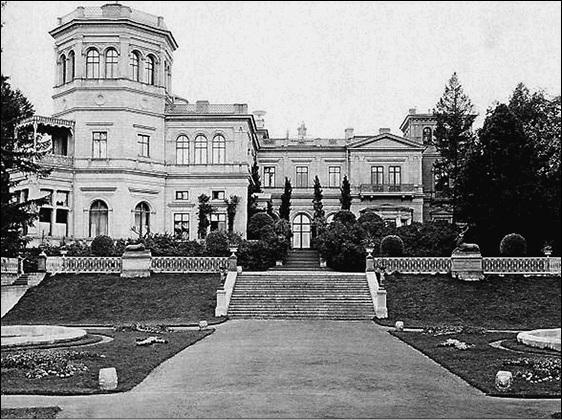 Иллюстрация к книге — Пригороды Санкт-Петербурга. От Петергофа до Гатчины  [_027.jpg]