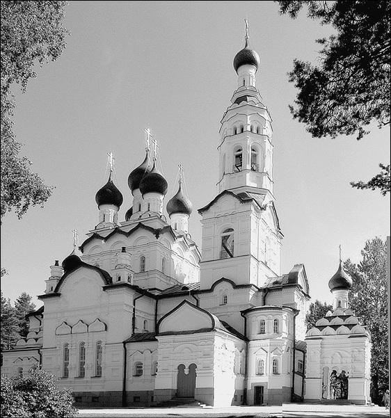 Иллюстрация к книге — Пригороды Санкт-Петербурга. От Петергофа до Гатчины  [_144.jpg]