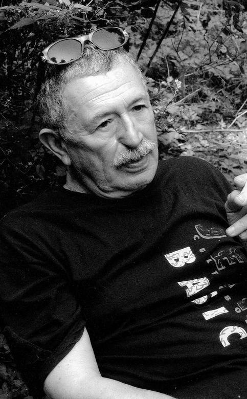 Иллюстрация к книге — Одна отдельно счастливая жизнь [i_055.jpg]