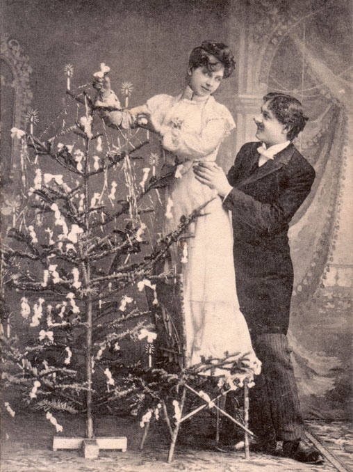 Иллюстрация к книге — Новый год в России. История праздника [i_039.jpg]