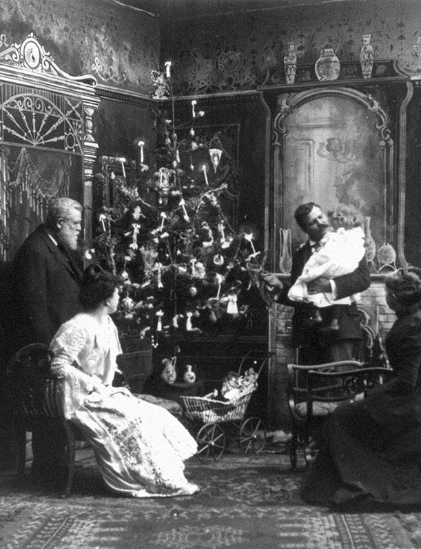 Иллюстрация к книге — Новый год в России. История праздника [i_046.jpg]