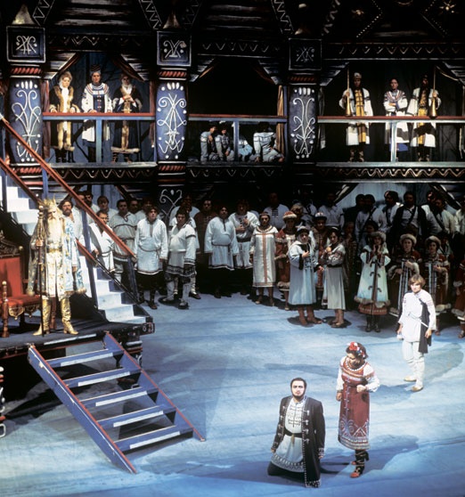 Иллюстрация к книге — Новый год в России. История праздника [i_098.jpg]