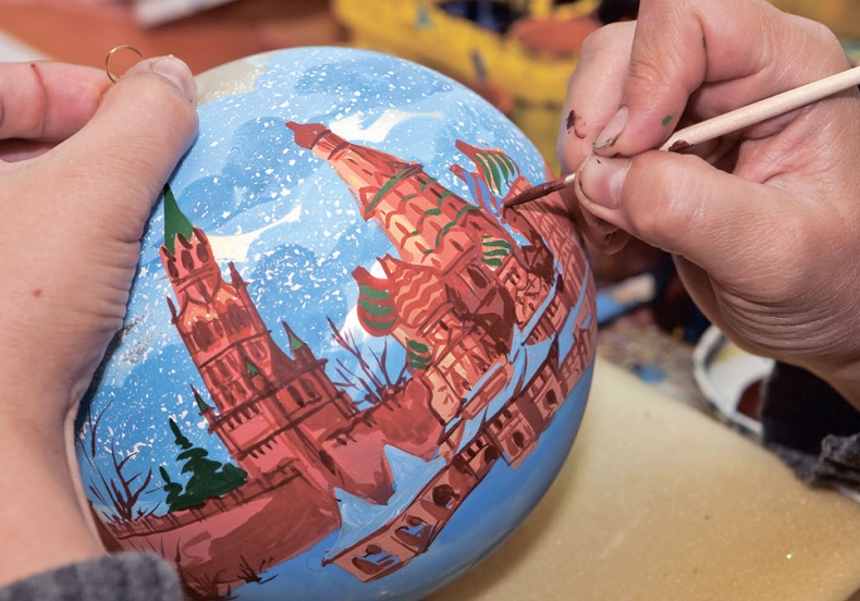 Иллюстрация к книге — Новый год в России. История праздника [i_162.jpg]