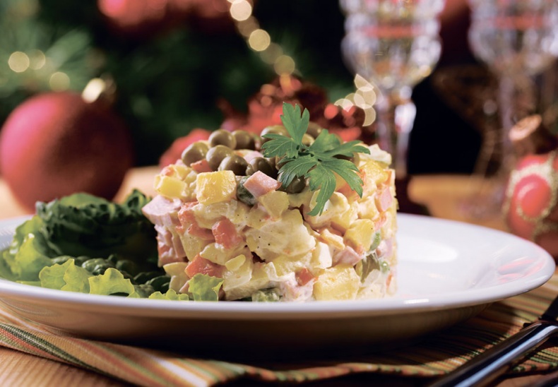 Иллюстрация к книге — Новый год в России. История праздника [i_176.jpg]