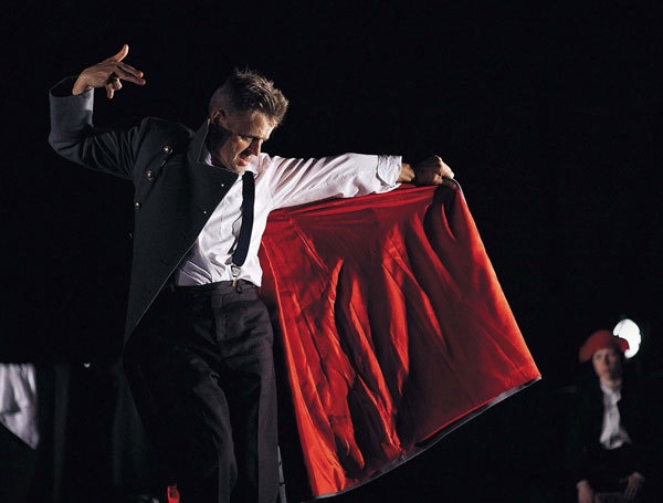 Иллюстрация к книге — Театральные люди [i_029.jpg]