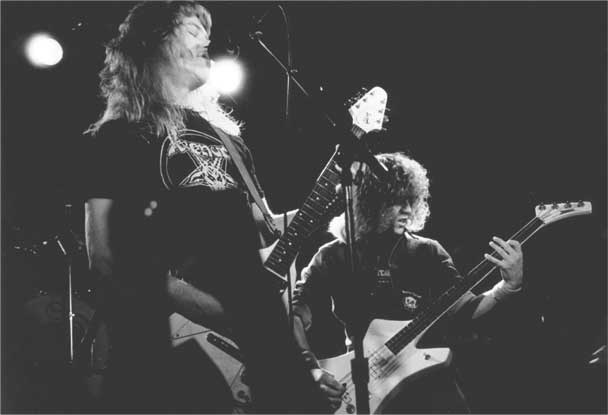 Иллюстрация к книге — Justice For All: Вся правда о группе «Metallica» [i_010.jpg]