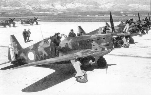 Иллюстрация к книге — Французские истребители Второй Мировой [i_071.jpg]