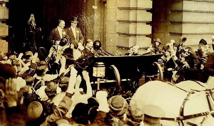 Иллюстрация к книге — Этикет, традиции и история романтических отношений [i_074.jpg]